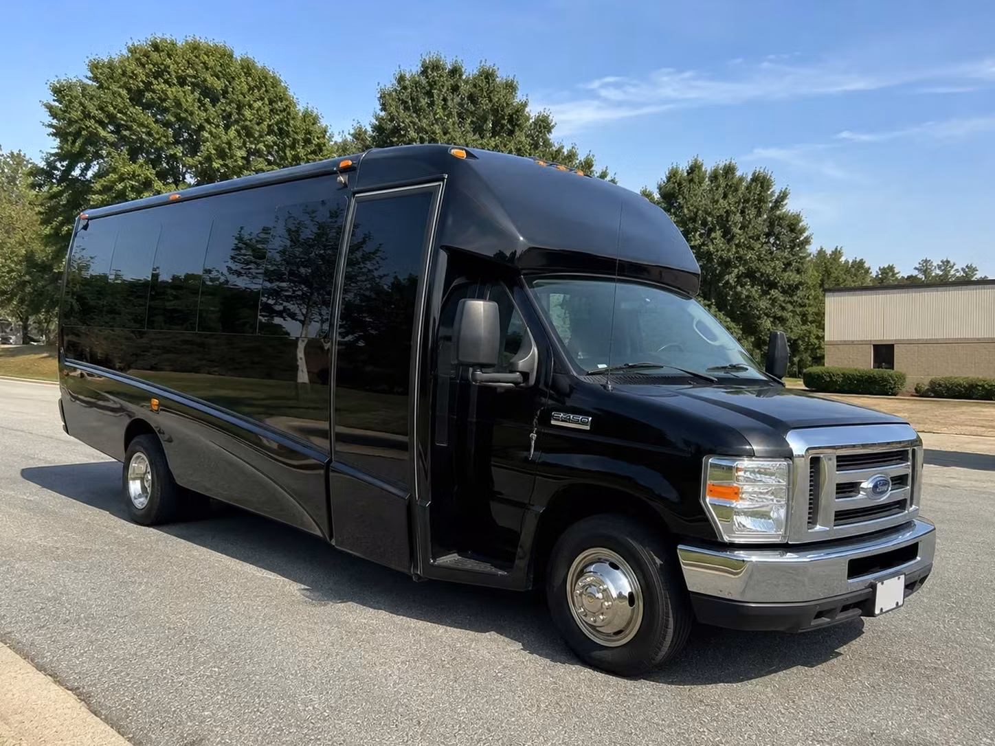20 passenger minibus