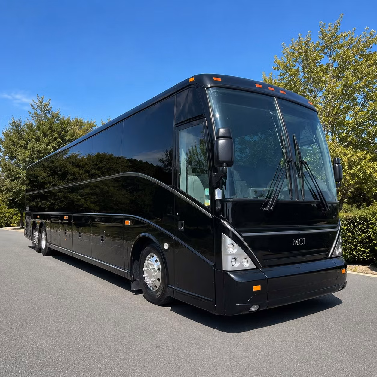 fill out one quick form to compare louisville field trip bus prices in under 30 seconds