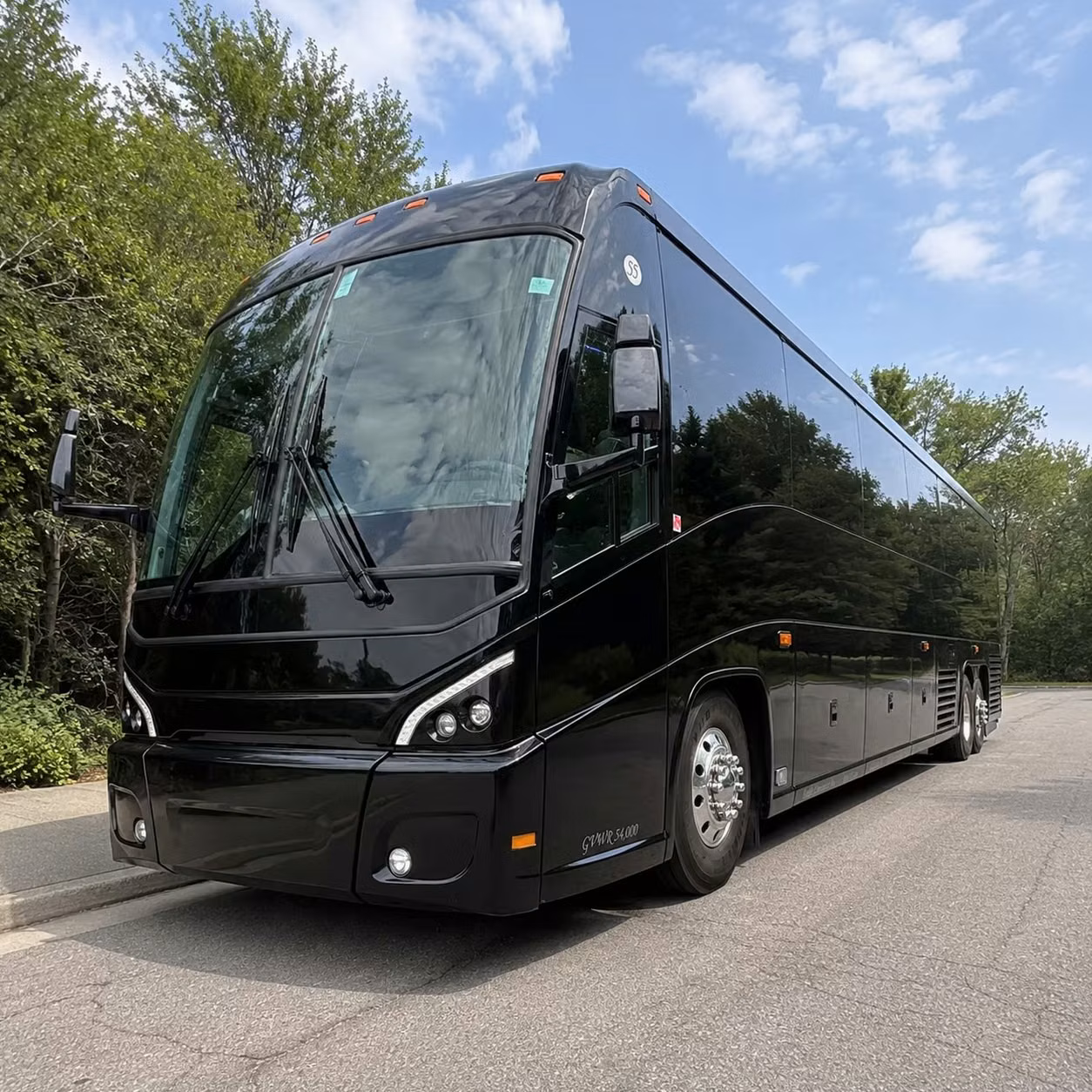 long distance wedding guest shuttles and group travel from louisville