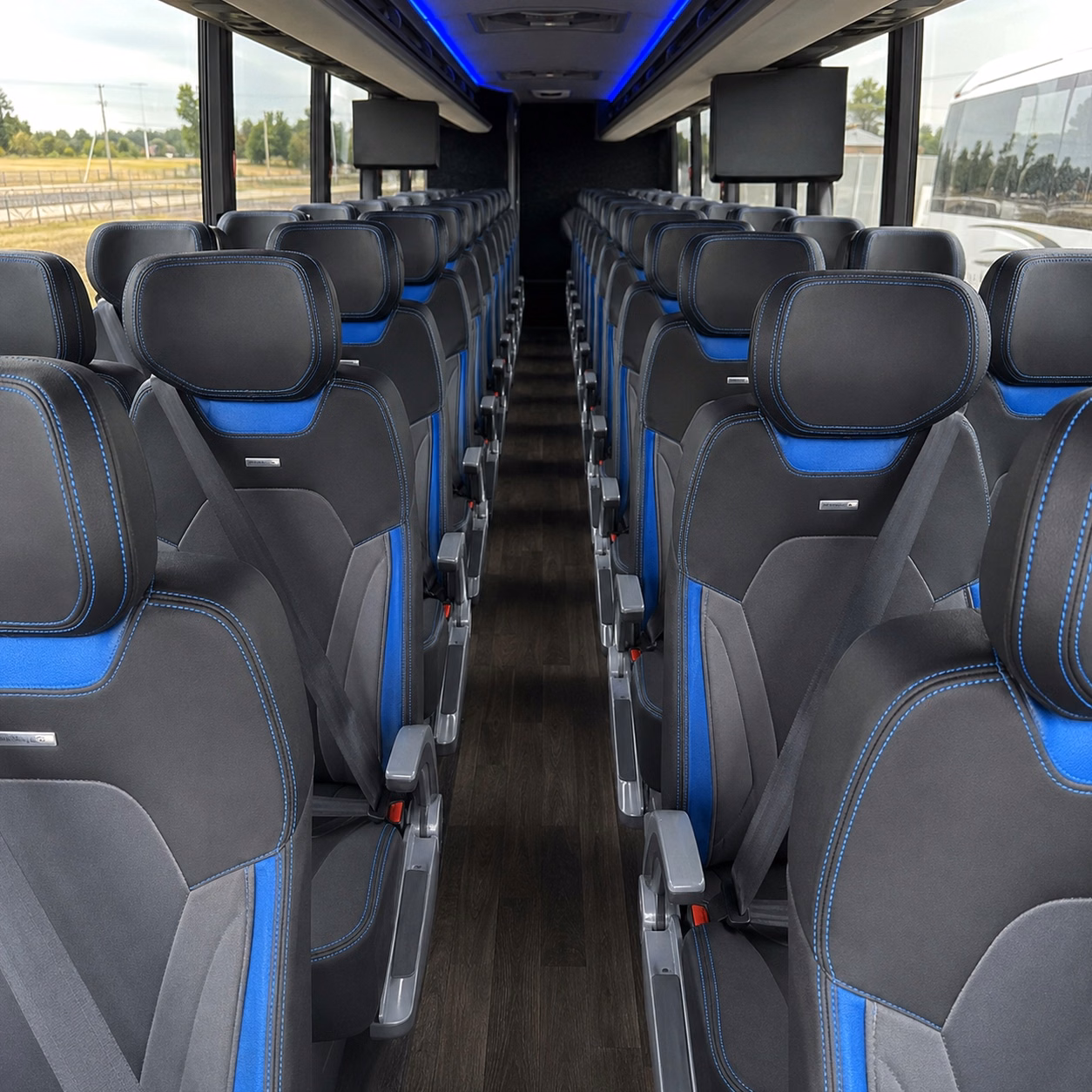 louisville charter bus