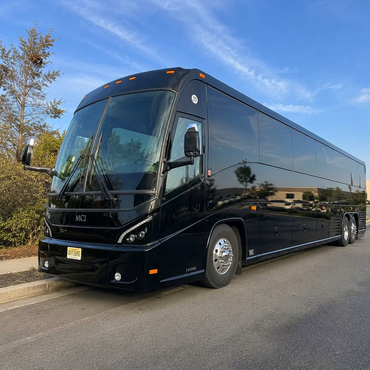 louisville long distance charter bus rentals