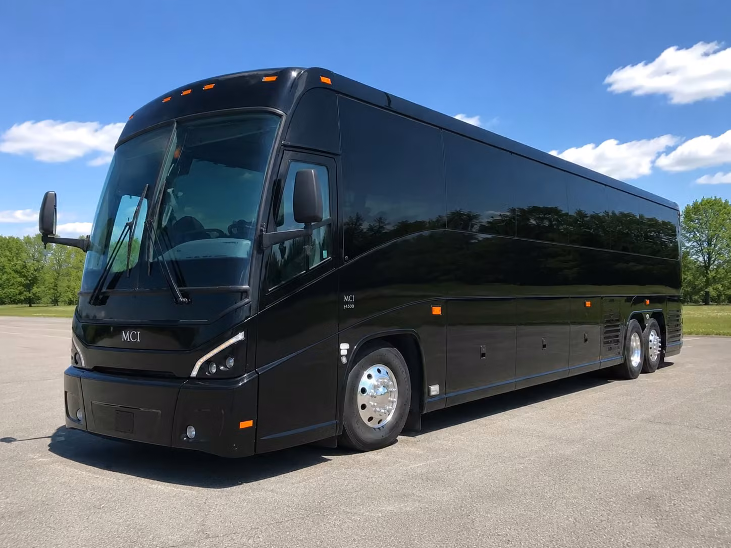 louisville prom homecoming bus rentals
