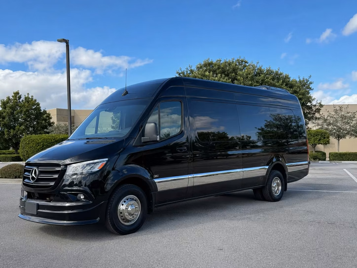 louisville sprinter limo rental